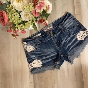 Hot kiss cici short size 1🔥